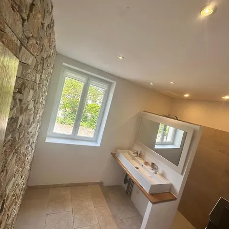 Charmant T3 Avec Jardin * Saint-Maime